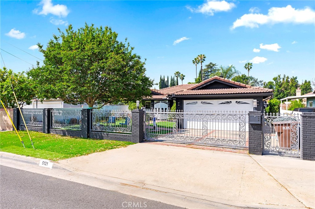 5121 Elrovia ave