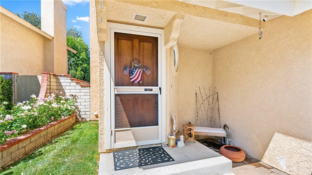 22711 Boxwood