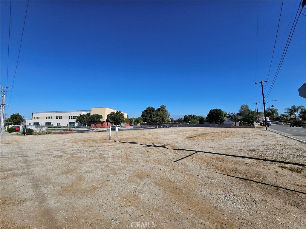 6411 Arlington