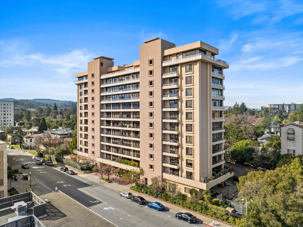 20 W 3rd Avenue