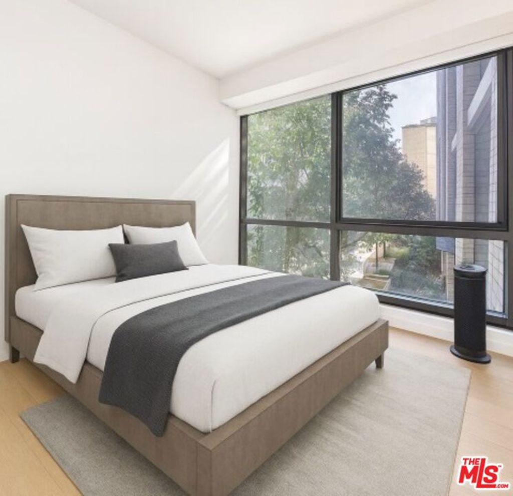 Photo of 400 S Broadway #828, Los Angeles, CA 90013 (MLS # 26651793)