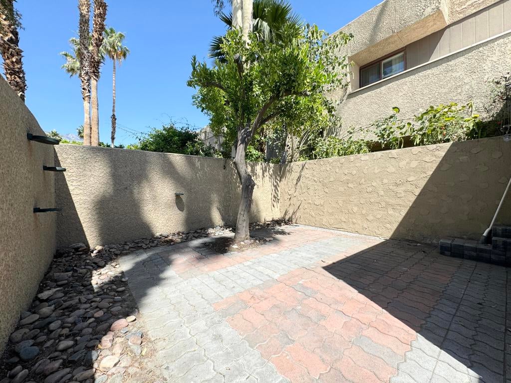 473 W Bradshaw Lane 10