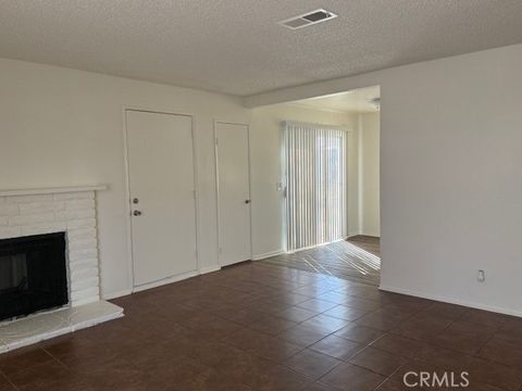 Tiny photo for 40315 177th St E, Palmdale, CA 93591 (MLS # SR26050068)