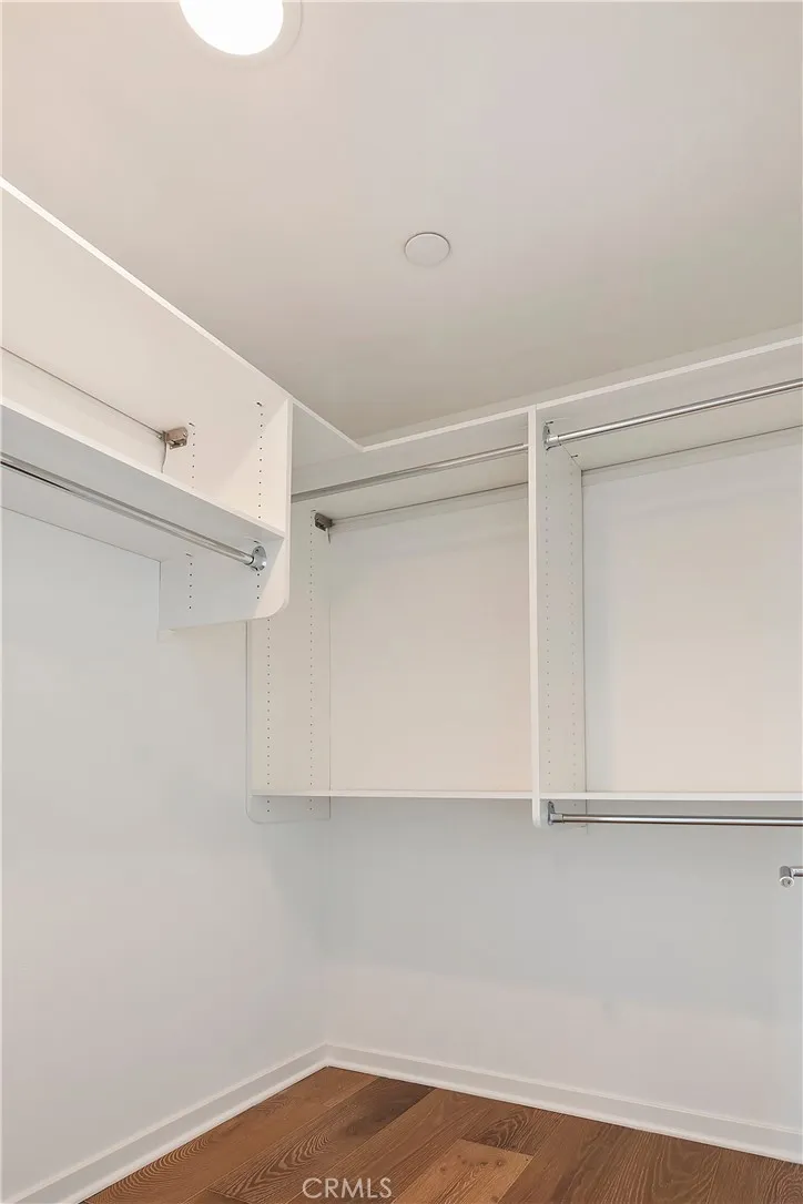 North Hollywood, California 91601, United States, 3 Bedrooms Bedrooms, ,4 BathroomsBathrooms,Residential,Active,122054