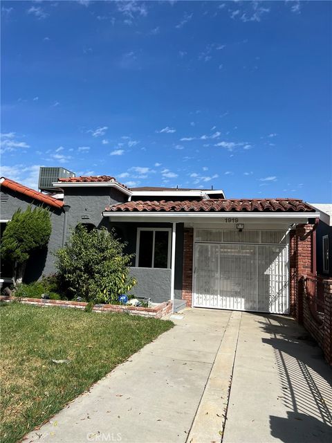 Photo of 1919 W 82nd Street, Los Angeles, CA 90047 (MLS # SB26066759)