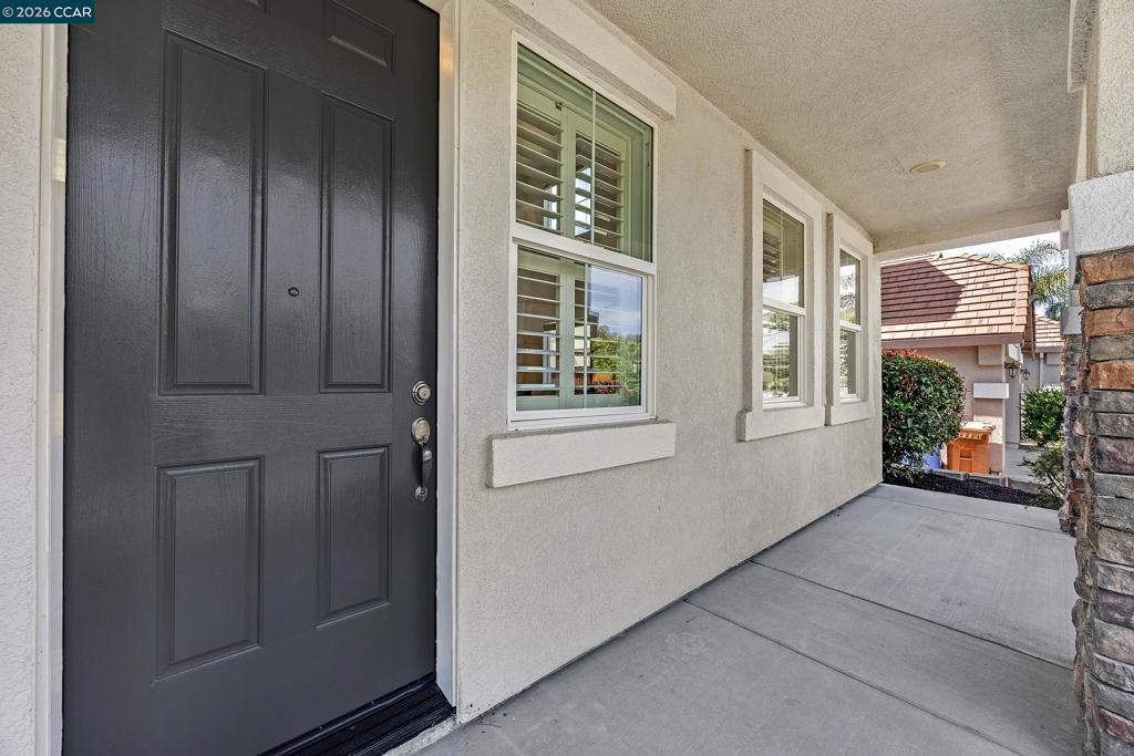 2671 Torrey Pines Dr