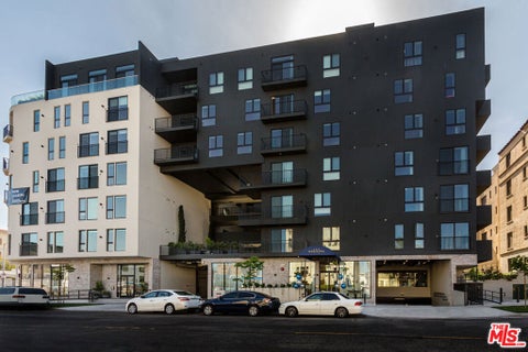 Photo of 269 S Mariposa Avenue #301 A, Los Angeles, CA 90004 (MLS # 26843547)