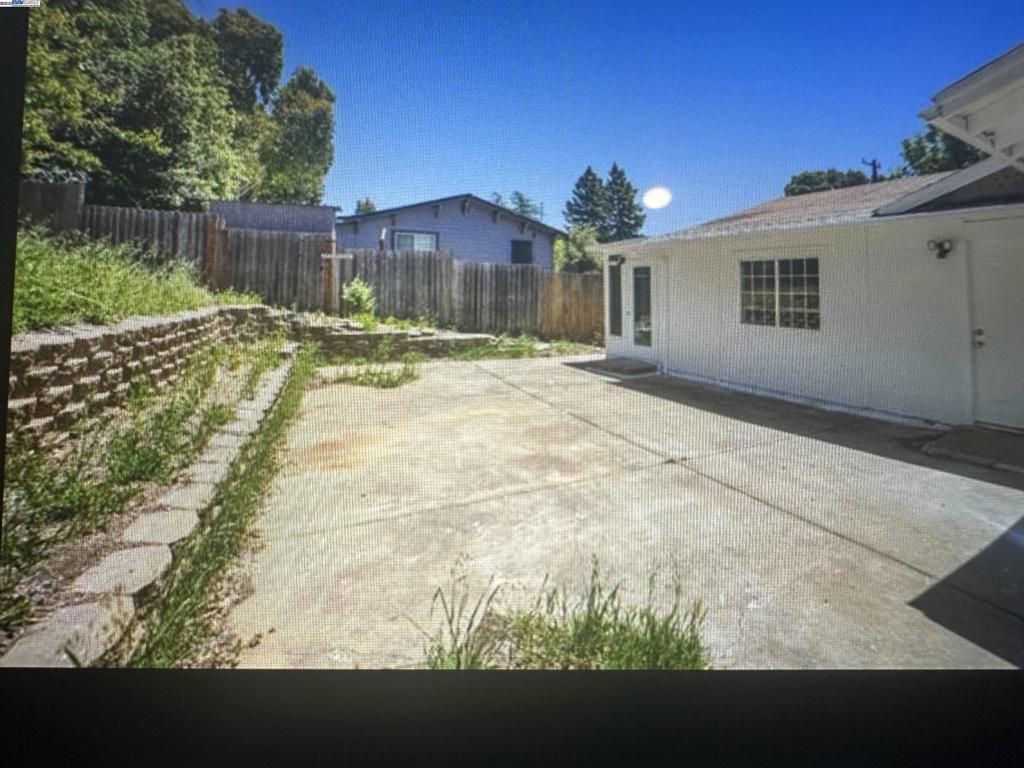 Not Listed - Residential