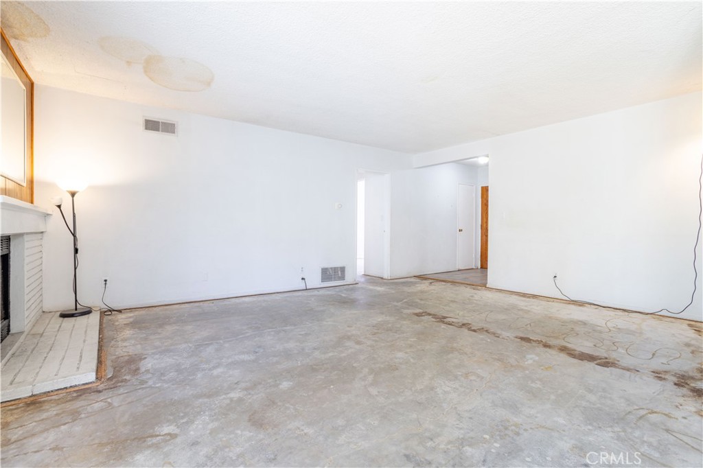 10411 Andasol Avenue