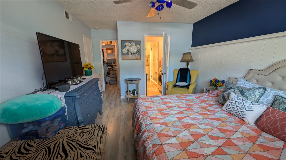 Mira Vista (MRVS) - Residential