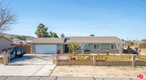 40333 E 168th Street Palmdale CA 93591