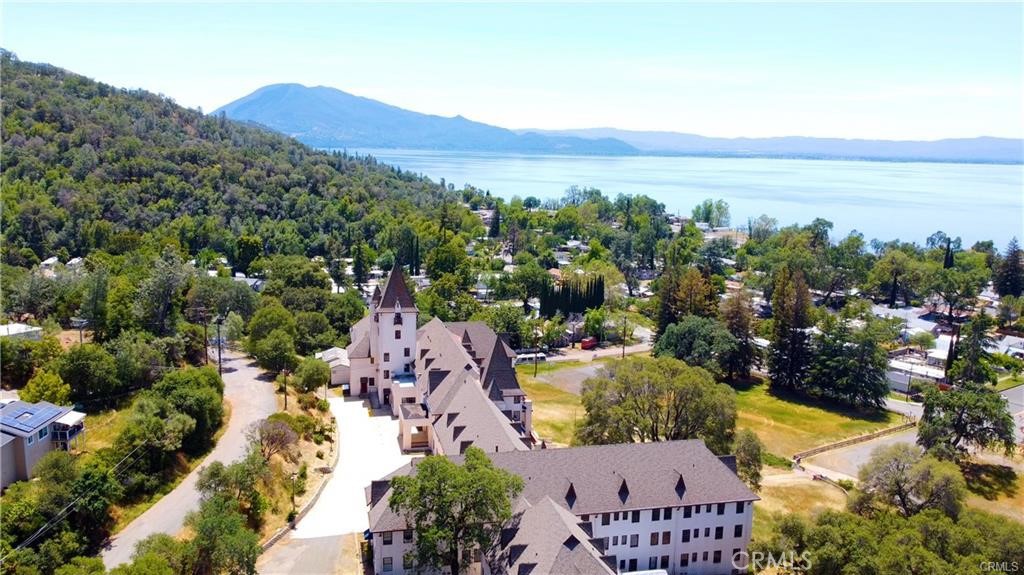 3700 Country Club Drive