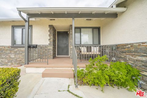Photo of 11205 Thrace Drive, Whittier, CA 90604 (MLS # 26833653)