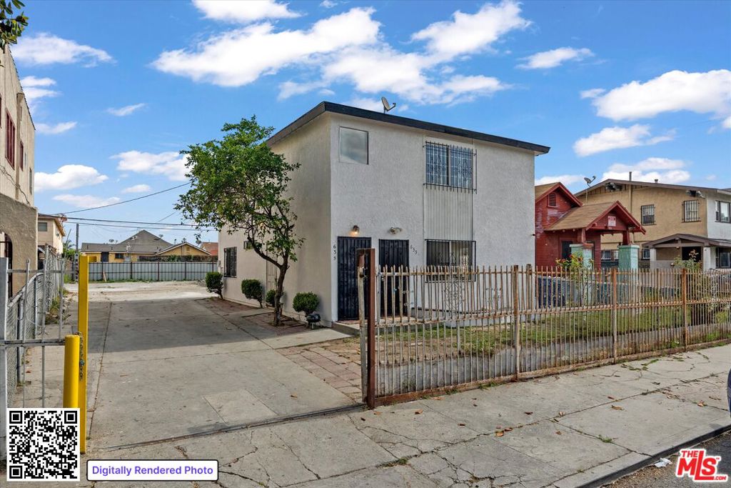 633 W 75th Street