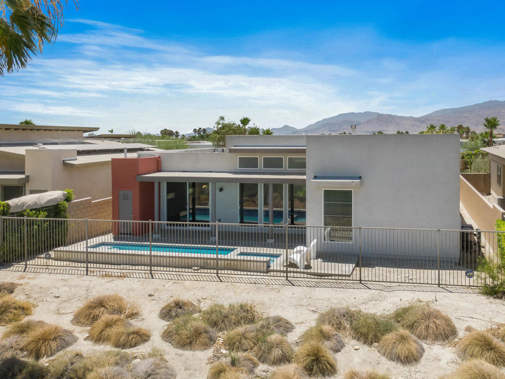 Escena - Residential