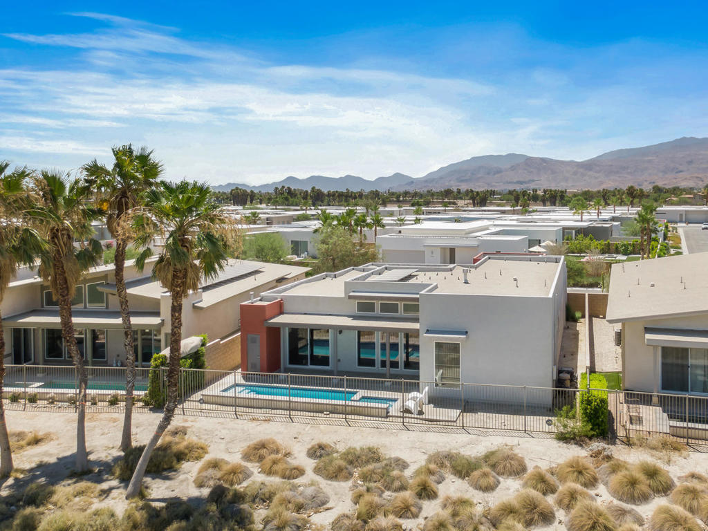 Escena - Residential