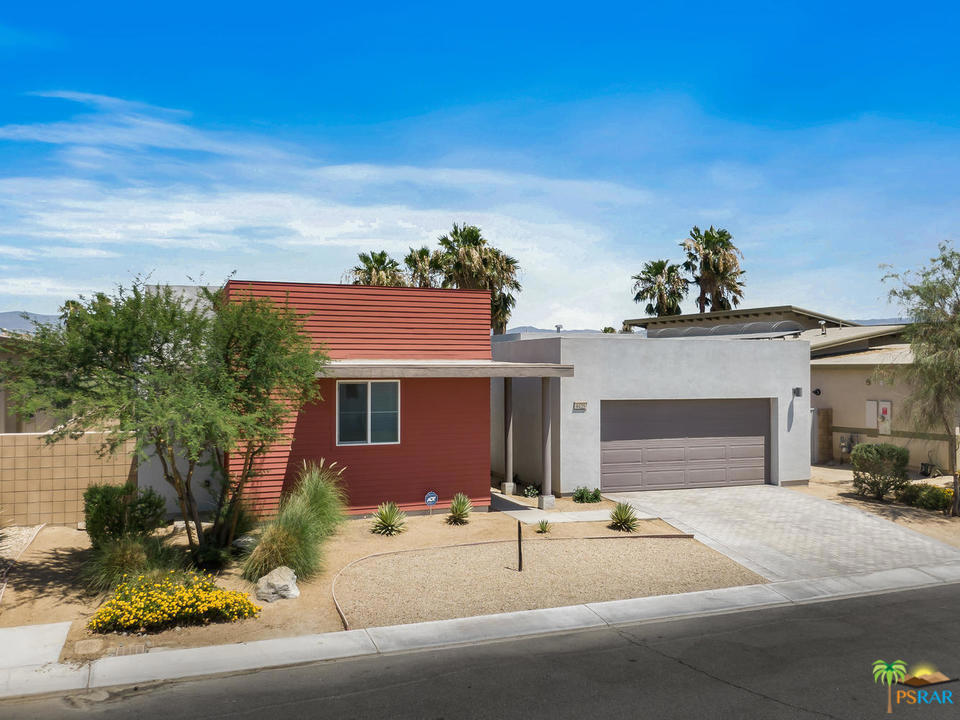 Escena - Residential