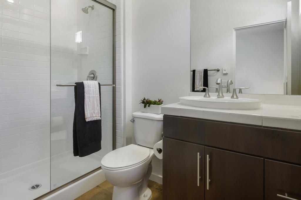 Escena - Residential