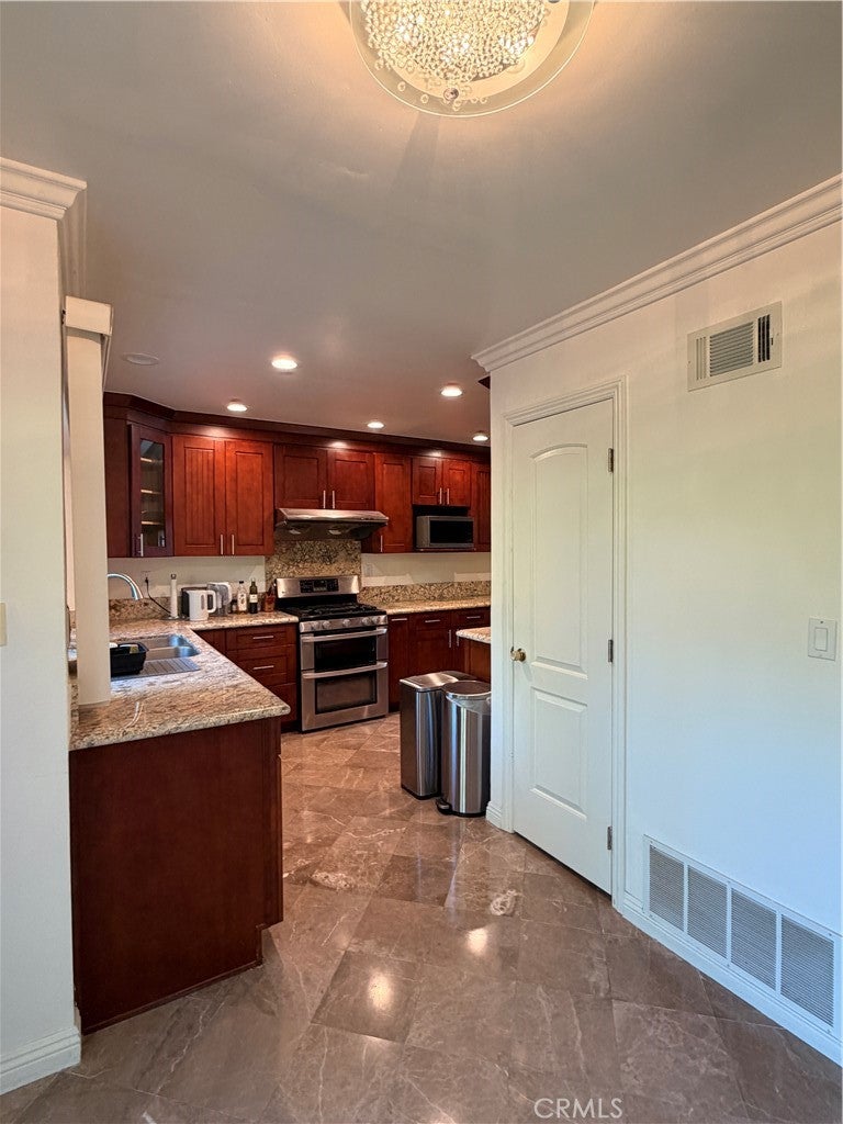 77 Cottonwood
