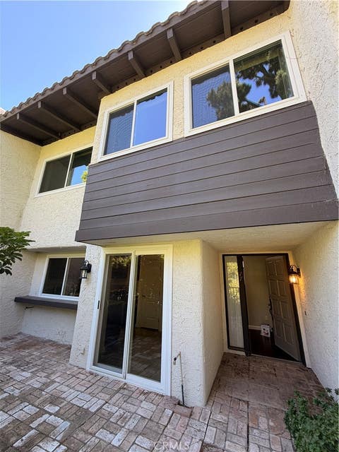 Photo of 77 Cottonwood CIR, Palos Verdes Peninsula, CA 90274 (MLS # SB26181551)