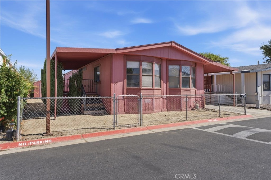 2545 E Avenue I 58