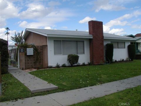 Photo of 4311 Howard Ave, Los Alamitos, CA 90720 (MLS # PW25241048) Photo of 4311 Howard Ave, Los Alamitos, CA 90720 (MLS # PW25241048)