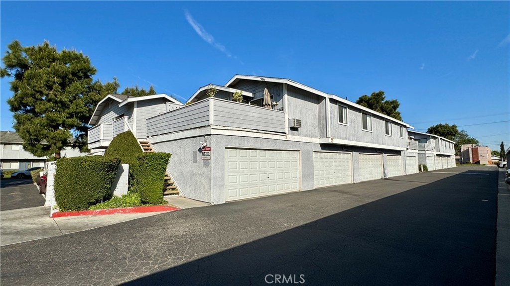 1200 S Sharon Circle