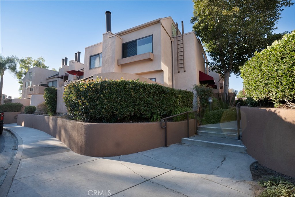 Le Parc (LPC) - Residential Lease