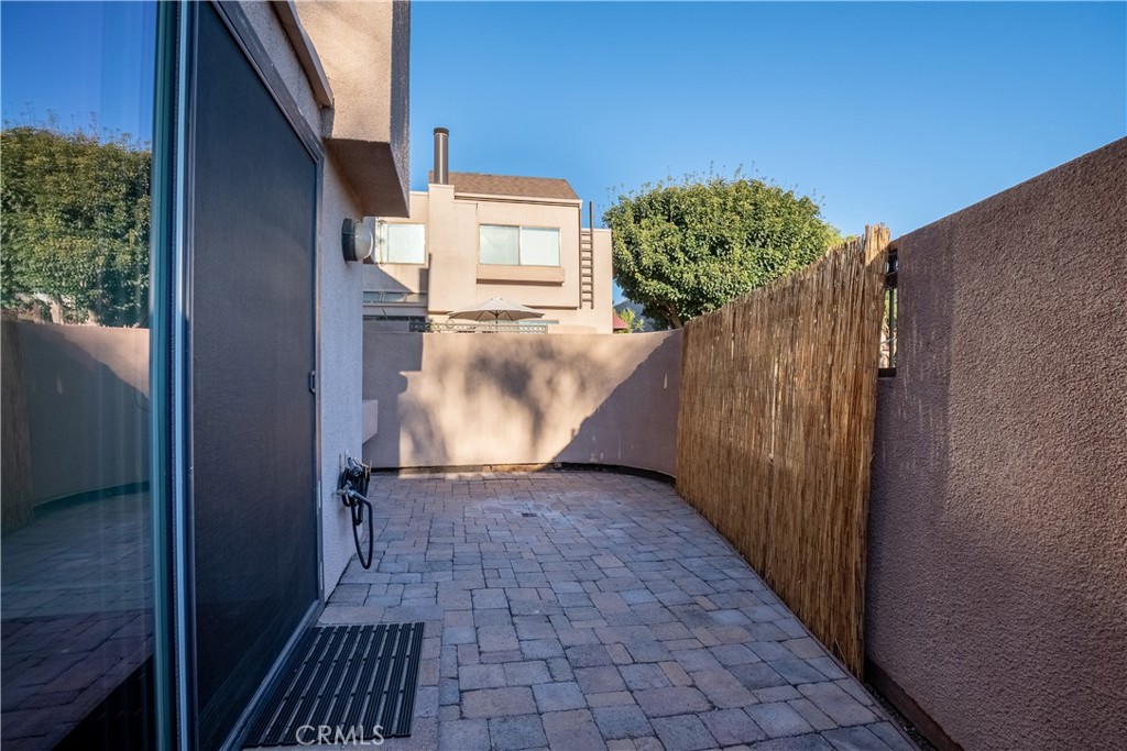 Le Parc (LPC) - Residential Lease