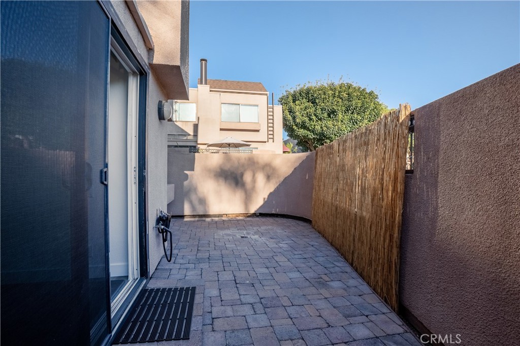 Le Parc (LPC) - Residential Lease
