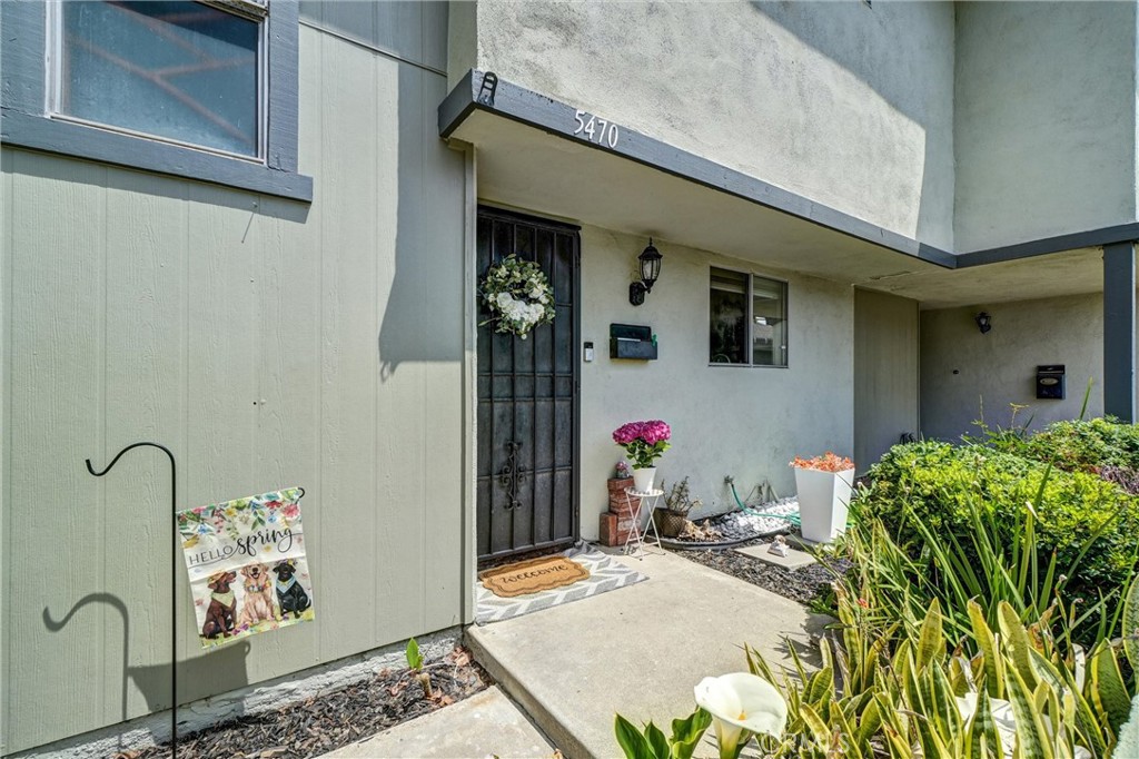 5470 Cajon