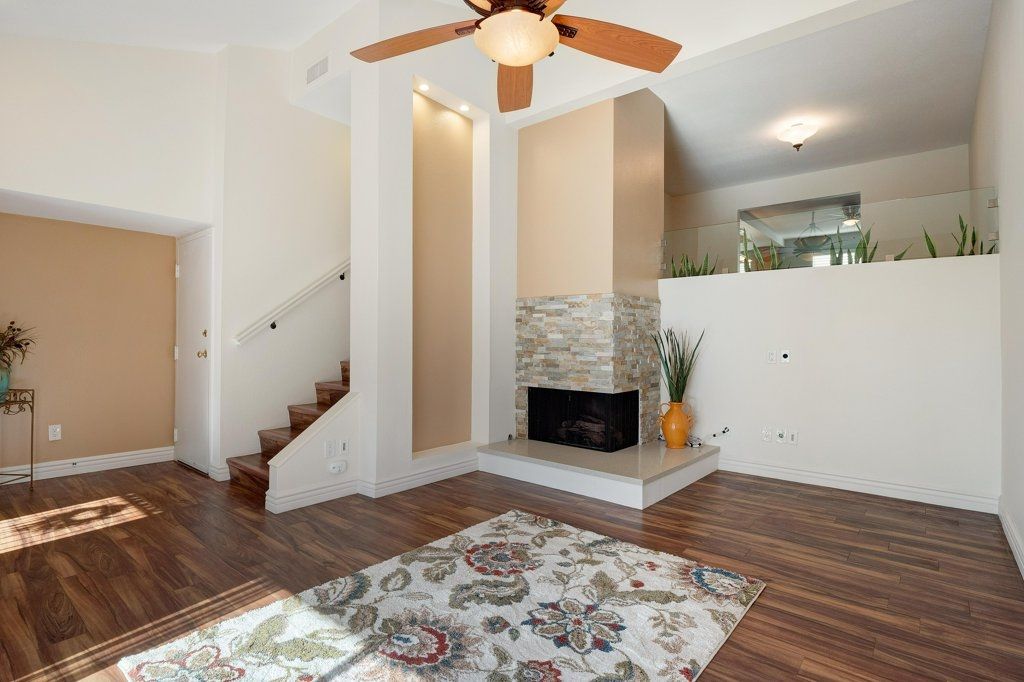 listing image 130720971125948857183