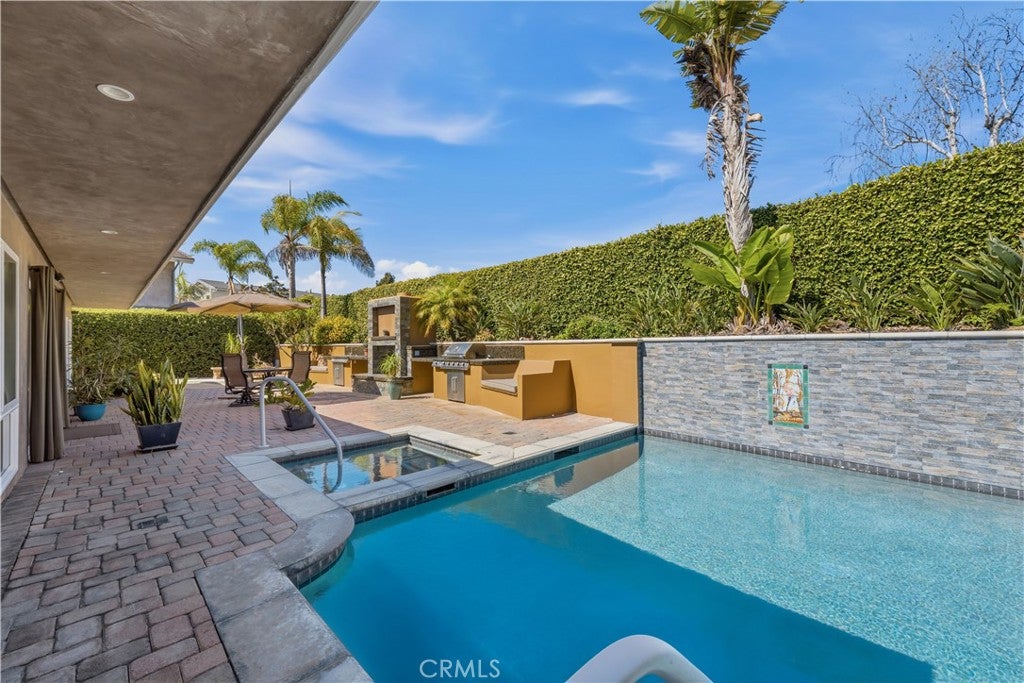 17140 Edgewater Lane, Huntington Beach CA 92649 - Photo 43