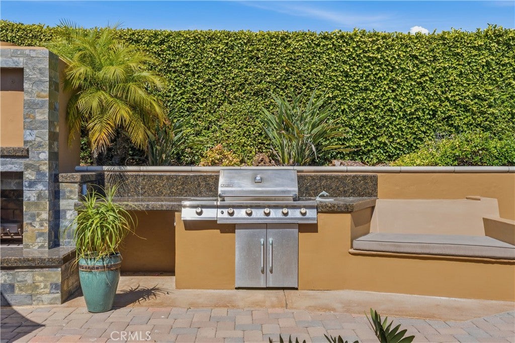 17140 Edgewater Lane, Huntington Beach CA 92649 - Photo 42