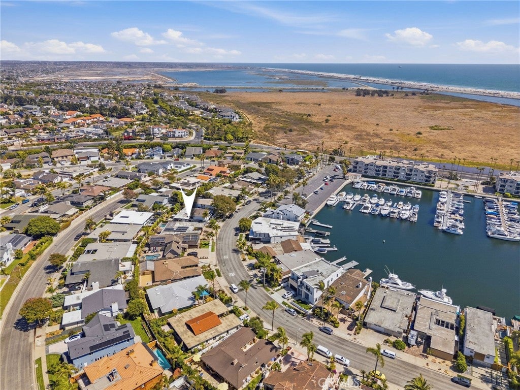 17140 Edgewater Lane, Huntington Beach CA 92649 - Photo 47