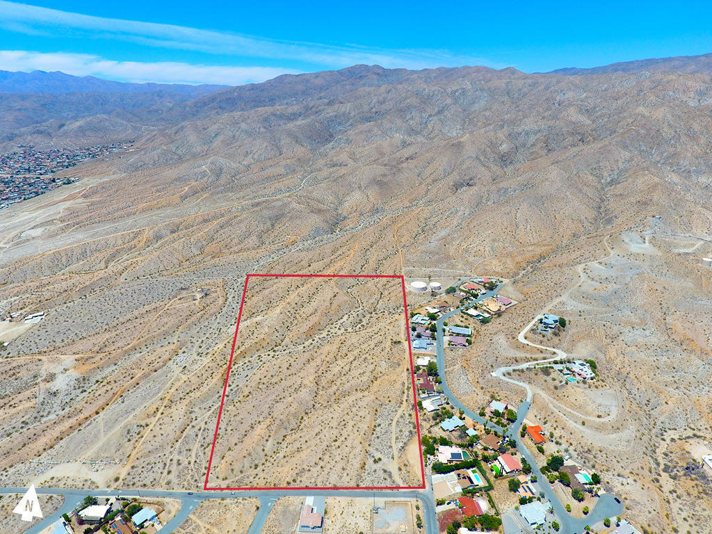 1 Desert View Avenue