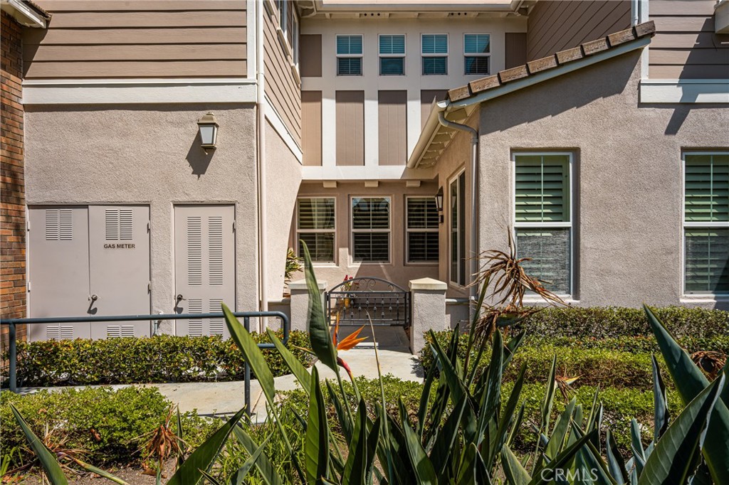 18954 Northern Dancer Lane