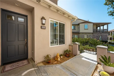 MLS: PW26083833