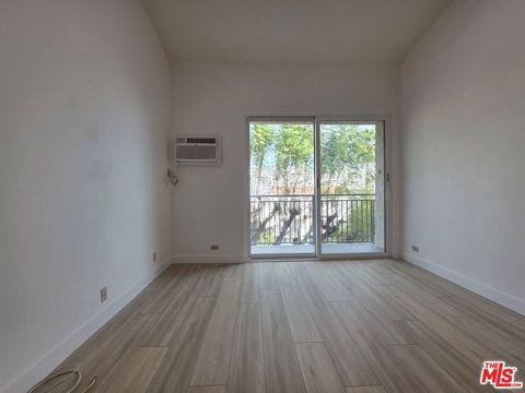 Tiny photo for 1440 Veteran Avenue #539, Los Angeles, CA 90024 (MLS # 26636075)