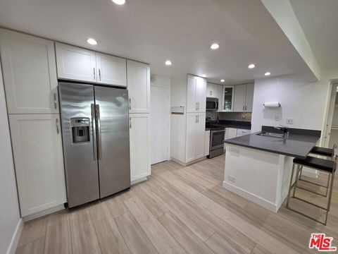 Tiny photo for 1440 Veteran Avenue #539, Los Angeles, CA 90024 (MLS # 26636075)