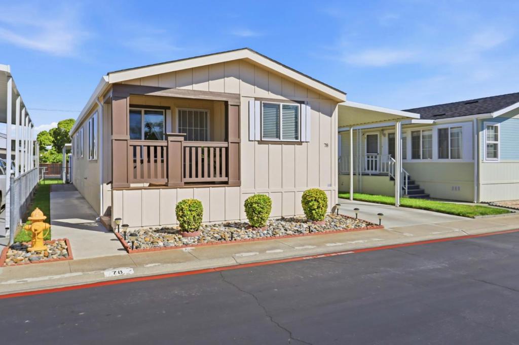 1358 Oakland Road
