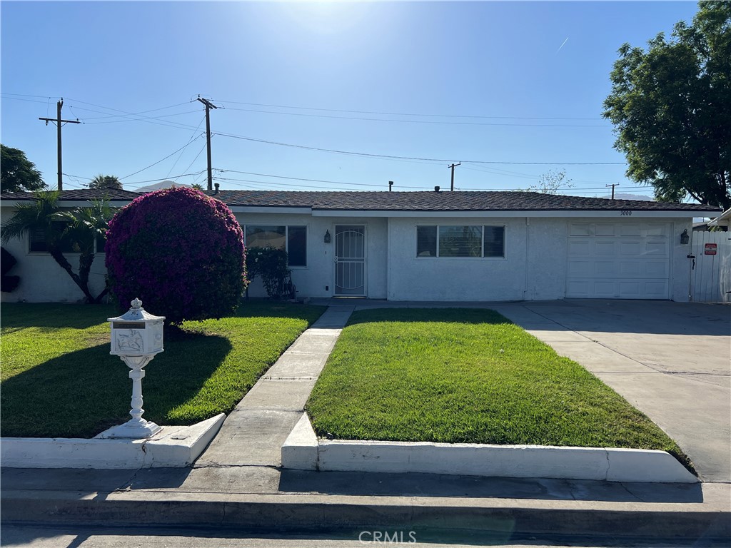 Photo 1 of 31 — 3000 Carl, Riverside, CA 92507