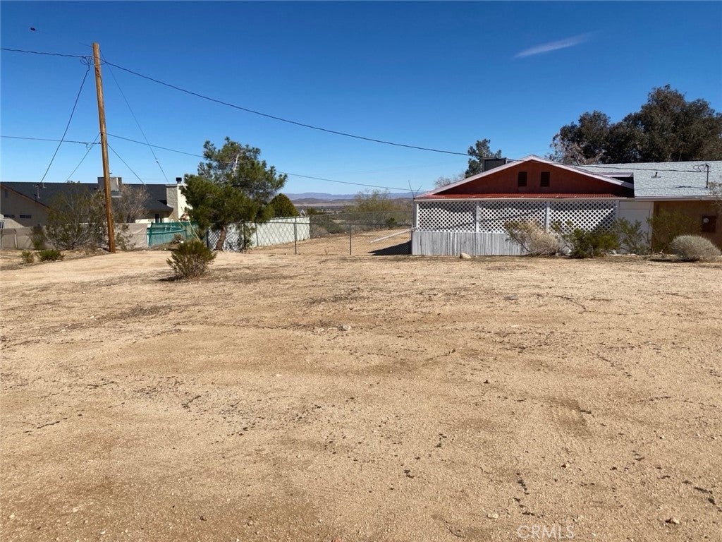 60450 Alta Mesa Drive