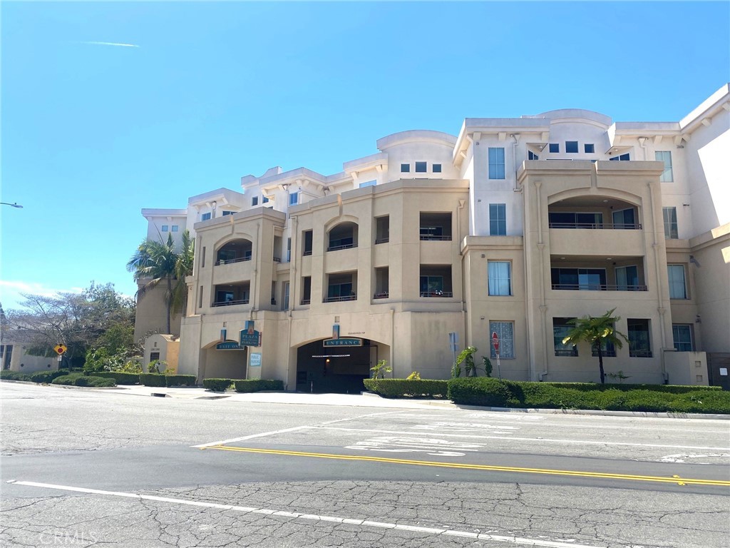 This is a very charming, turn-key condition one-bedroom, one-bathroom unit in the highly sought-after Brisas Del Prado complex. Sitting on the 3rd floor, this unit is very bright and airy yet has privacy too. Kitchen has been remodeled with style and counter is large enough for accommodate 3-4 people to eat together. Open floor plan and inviting living area with a fireplace, and a sliding glass door that leads to a large balcony—perfect for outdoor dining. Additional highlights of this home include central AC and heating, in-unit laundry, and one assigned subterranean parking space. Amenities are a pool and spa, an exercise room, a recreation room, and guest parking in the underground lot. Conveniently located in the heart of Old Torrance, a variety of restaurants and retail shops are in walking distance.