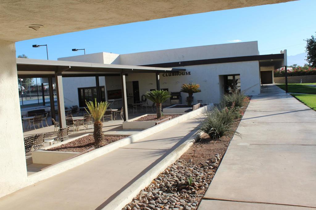 Desert Grove - Residential