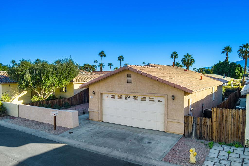 Desert Grove - Residential