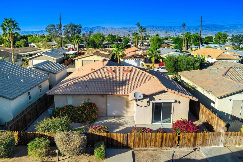 Desert Grove - Residential