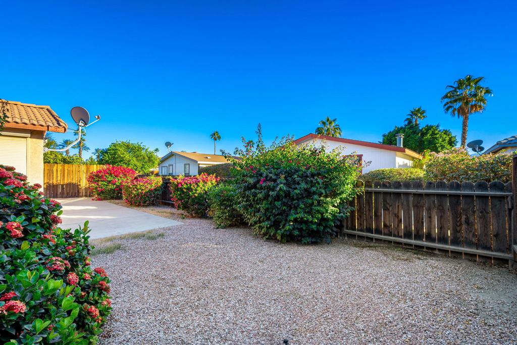 Desert Grove - Residential