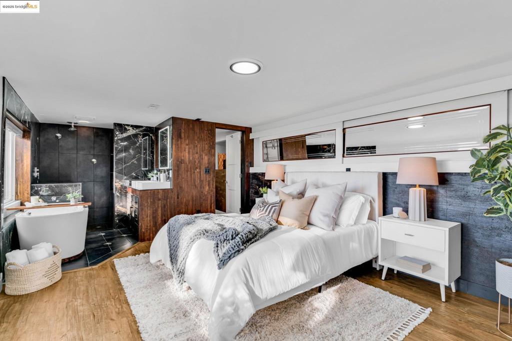 MONTCLAIR - Residential