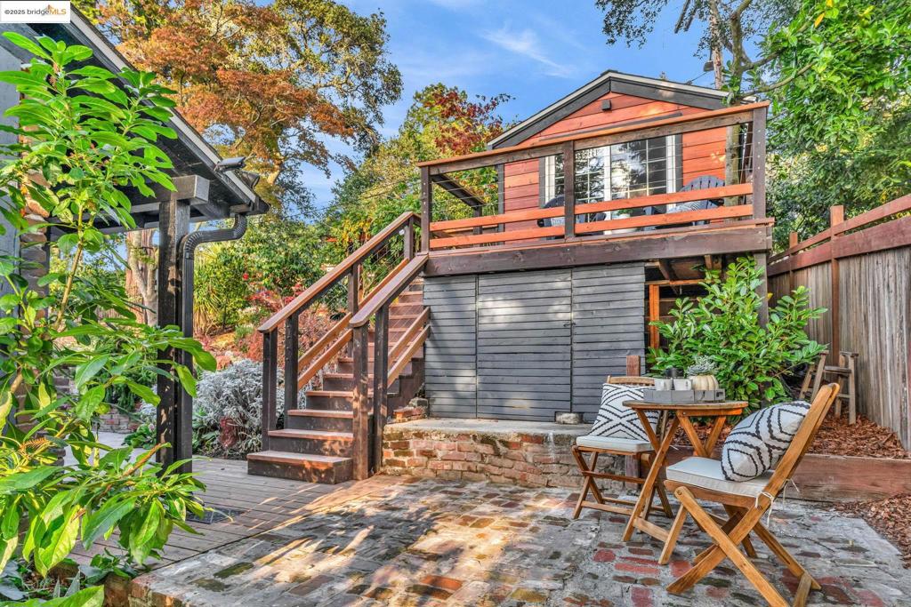 MONTCLAIR - Residential